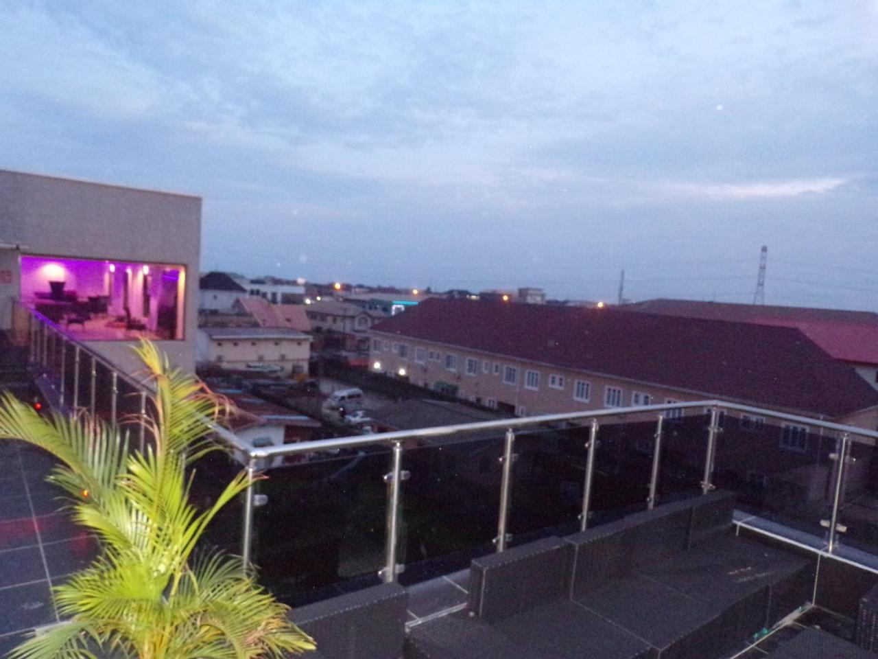The Mayhill Lekki Bagian luar foto