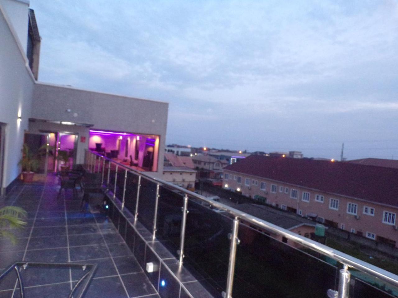 The Mayhill Lekki Bagian luar foto