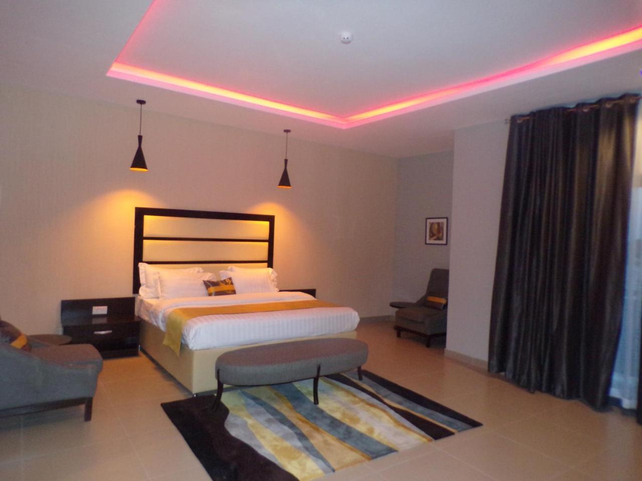 The Mayhill Lekki Bagian luar foto