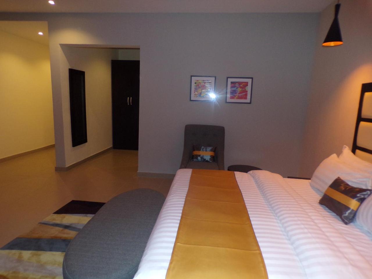 The Mayhill Lekki Bagian luar foto