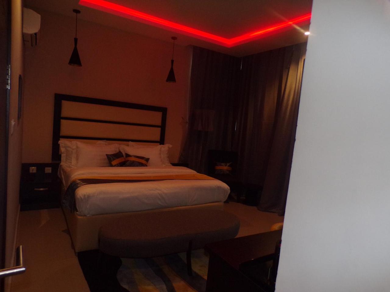 The Mayhill Lekki Bagian luar foto