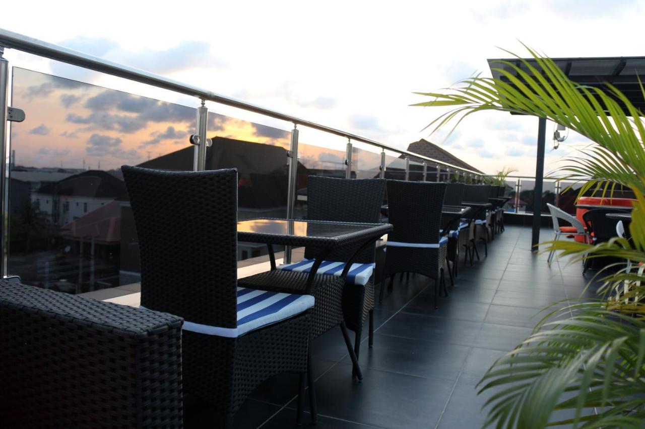The Mayhill Lekki Bagian luar foto